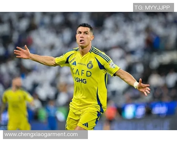 2025年全球十大足球明星球员排名揭晓 谁将称霸绿茵场 2025年全球十大足球明星球员排名揭晓 谁将称霸绿茵场