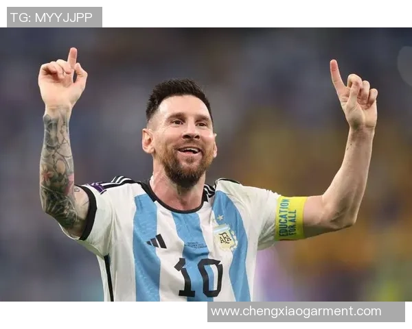 2025年现役五大足球球星排名分析及其影响力解析 2025年现役五大足球球星排名分析及其影响力解析