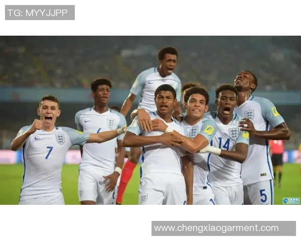 绿茵巨星同框定格激情时刻记录足球魅力瞬间