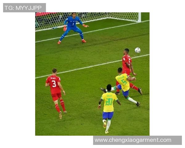 足坛最矮球星的逆袭之路从草根奋斗到世界赛场闪耀辉煌